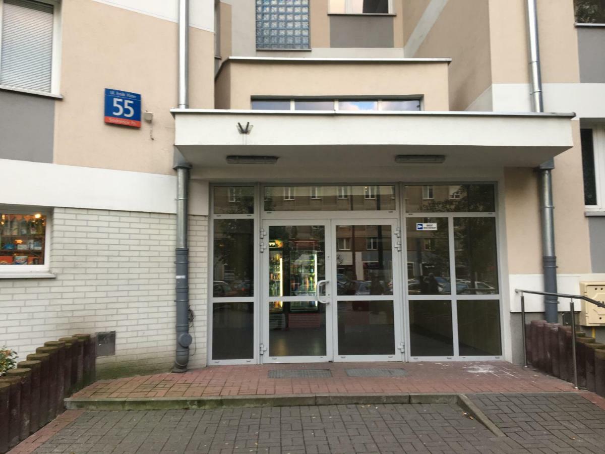 Apartament Emilia Apartment Warsawa Bagian luar foto