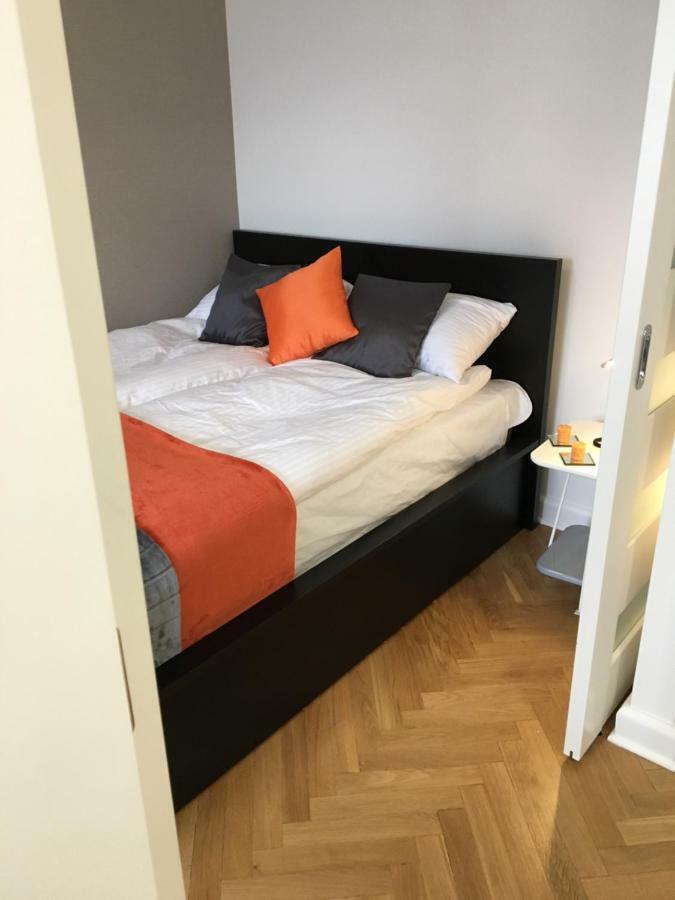 Apartament Emilia Apartment Warsawa Bagian luar foto